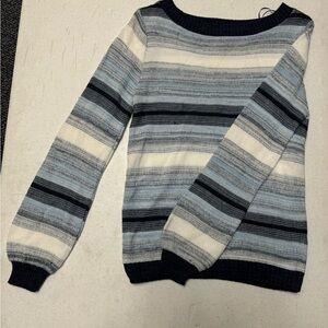 New York & Company Sweater